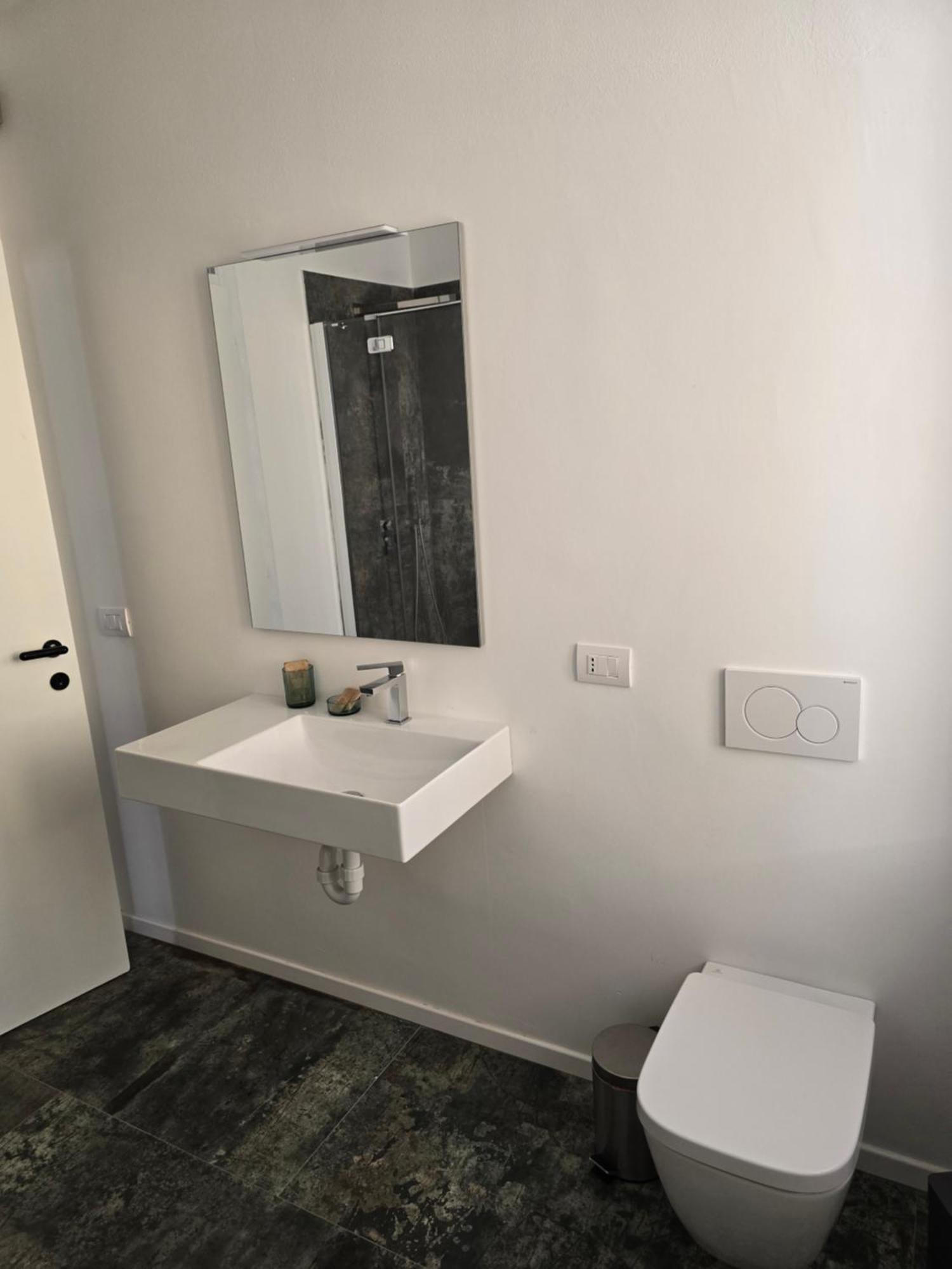 La Torretta Apartment Peschiera del Garda Exteriör bild